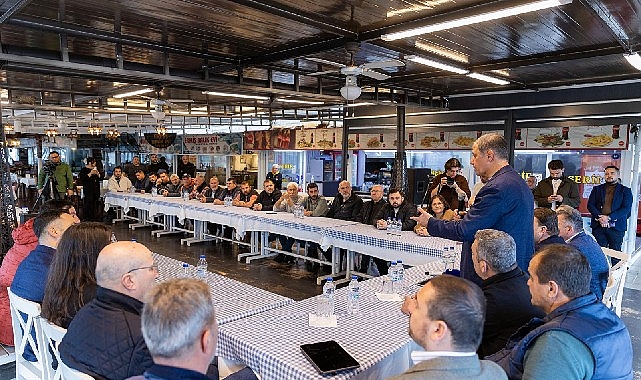 İzmir Büyükşehir Belediye Başkanı Dr.