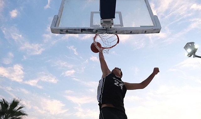 Kocaeli Büyükşehir Belediyesi tarafından her yıl düzenlenen ve basketbol tutkunu