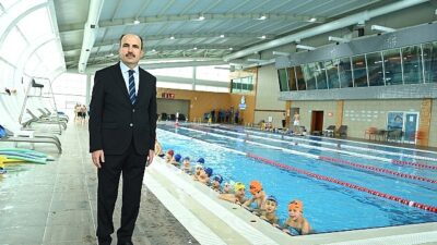 Konya Büyükşehir Belediye Başkanı Uğur İbrahim Altay, “Yüzme Bilmeyen Kalmasın”