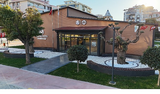 Menemen Belediyesi tarafından Cumhuriyetimizin 102.