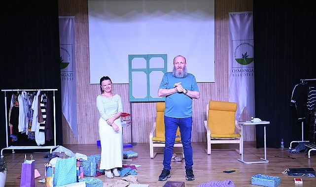 Kültürel yaşamı güçlendiren çalışmalarıyla sanatı toplumla bütünleştiren Osmangazi Belediyesi, ‘Hangisi
