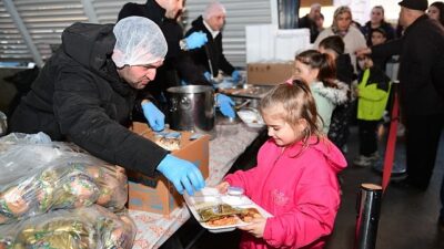 Osmangazi Belediyesi, Ramazan’ın birlik ve dayanışma ruhunu mahallelere taşıyarak Çiftehavuzlar