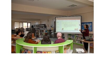 Osmangazi Belediyesi, velilerin çocuklarıyla kitap ilişkisini güçlendirmek ve çocuklara erken