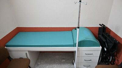 Manisa Büyükşehir Belediyesi, gençlerin sosyal sorumluluk projelerine de destek oluyor.