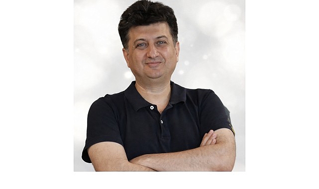 Gelişen teknoloji ve her geçen gün hayatımızdaki yerini genişleten yapay