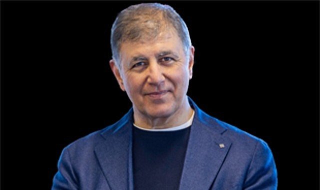 İzmir Büyükşehir Belediye Başkanı Dr.