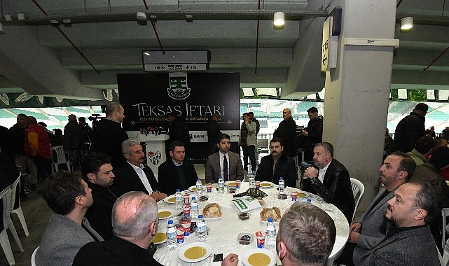 Teksaslı Bursasporlular Derneği’nin Atatürk Spor Kompleksi Matlı Stadyumu’nda düzenlediği geleneksel