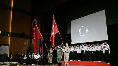 Kartepe’de 18 Mart Çanakkale Zaferi ve Şehitleri Anma Günü dolayısıyla
