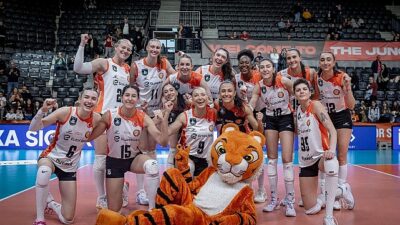 Eczacıbaşı Dynavit, AXA Sigorta Kadınlar Kupa Volley çeyrek final karşılaşmasına
