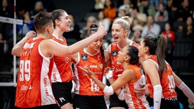 Eczacıbaşı Dynavit AXA Sigorta Kupa Voley Kadınlar çeyrek final etabındaki
