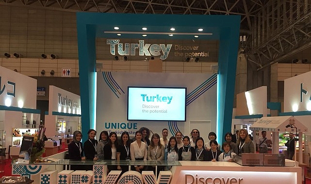 Gelişmiş toplumların kadın – erkek birlikte çalışarak bugünlere geldiğinin altını