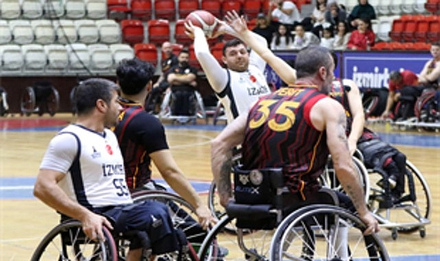      İzmir Büyükşehir Belediyesi Spor Kulübü Tekerlekli