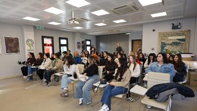 Kariyer yolculuğunda sivil toplum kuruluşlarının rolünü yükseköğrenim öğrencileriyle paylaşmak amacıyla