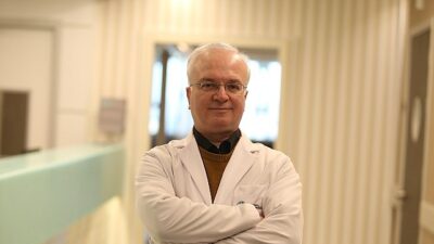 Üsküdar Üniversitesi NPİSTANBUL Hastanesi Klinik Psikolog İhsan Öztekin, hipnoterapinin ne