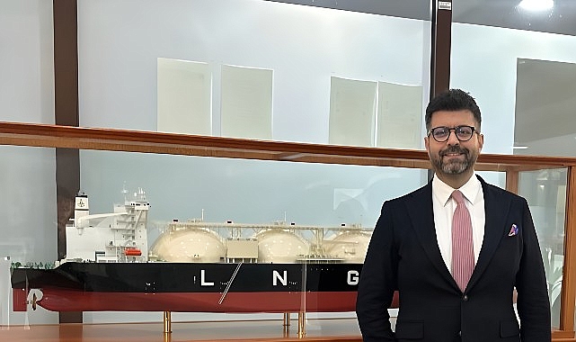 Enerji tedariki ve diğer malları taşıyan gemiler için önemli bir