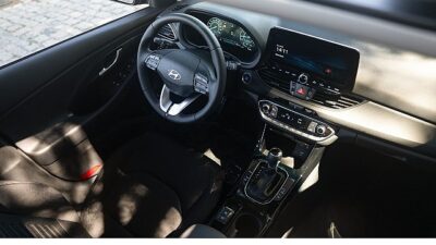 Hyundai Motor Türkiye, C segmentindeki iddialı modeli i30’u yeni motor
