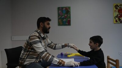 İBB, ÖZGEM merkezleri aracılığıyla konuşma güçlüğü çeken çocuklara destek olmaya