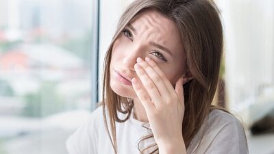 Dünya genelinde kalıcı görme kaybının önde gelen nedenlerinden olan katarakt,