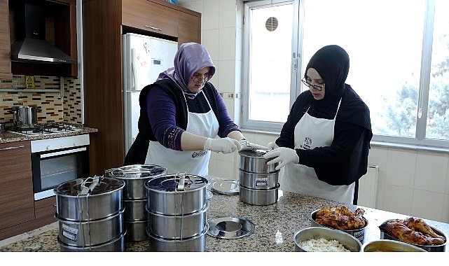 Konya Büyükşehir Belediyesi Meslek Edindirme Kursları, Ramazan ayında toplumsal dayanışmayı