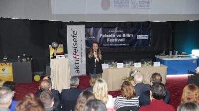 Konak Belediye Başkanı Nilüfer Çınarlı Mutlu, Aktiffelsefe Kültür Derneği iş