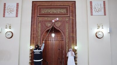 Küçükçekmece Belediyesi, yaklaşan Ramazan Bayramı öncesi temizlikten, sosyal hizmetlere pek