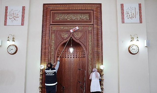 Küçükçekmece Belediyesi, yaklaşan Ramazan Bayramı öncesi temizlikten, sosyal hizmetlere pek