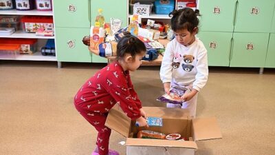 Kemer Belediye Başkanı Necati Topaloğlu’nun girişimleriyle Kemer’in ilk turizmcilerinden Orduvar