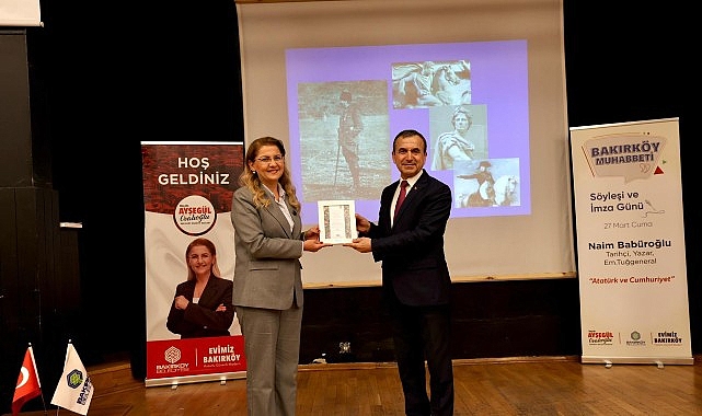 Tarihçi, yazar ve emekli tuğgeneral Naim Babüroğlu, “Atatürk ve Cumhuriyet”