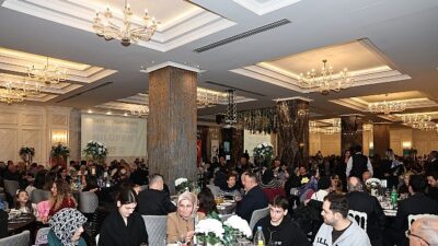 Nilüfer Belediyesi’nin şehit ve gazi aileleri için düzenlediği iftar programında