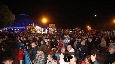 Antalya Büyükşehir Belediyesi’nin düzenlediği Geleneksel Ramazan Şenlikleri kapsamında sahne alan