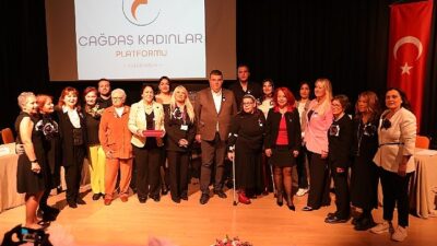 Seferihisar Belediyesi ile Çağdaş Kadınlar Platformu iş birliğinde düzenlenen “8