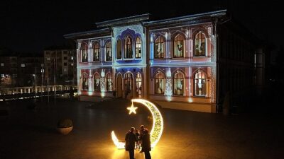 Konya Büyükşehir Belediyesi tarafından Taş Bina’da düzenlenen Peygamber Efendimizin hayatını