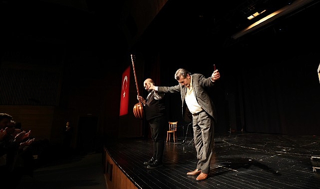 Oyuncu Hakkı Ergök’ün, şair Orhan Veli Kanık'ın şiirlerinden ve hayatından