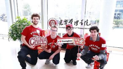 Son yıllarda özellikle liseler arasında yaygınlaşan Çince eğitimi Türk gençlerinin