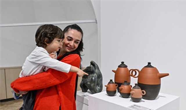 İzmir Büyükşehir Belediyesi ev sahipliğinde, Kültürpark Pakistan Pavyonu’nda düzenlenen 2.