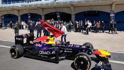 TOSFED İstanbul Park'ta Kültür ve Turizm Bakanı Mehmet Nuri Ersoy,