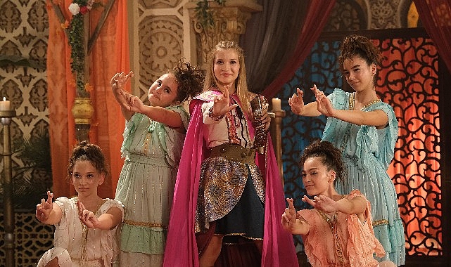      Kardeş Takımı 3 ile ailece sinema