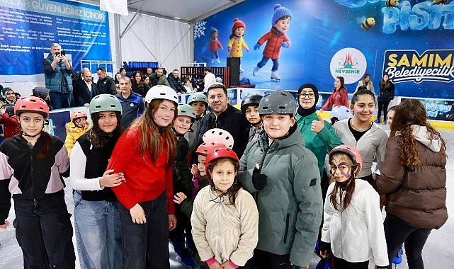 Kentin sosyal yaşamına yeni bir soluk kazandıran Nevşehir Belediyesi Mobil