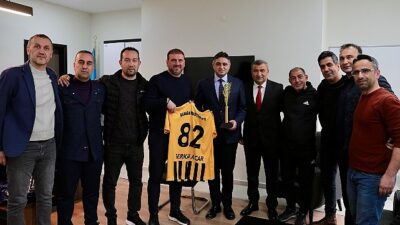 Aliağa Masterler, Ege Masterler Federasyonu Ligi B Grubu’nu şampiyon olarak