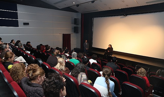 Nilüfer Belediyesi tarafından düzenlenen ‘Bir Yönetmen Bir Söyleşi’ etkinliğinin bu