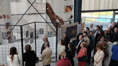 İzmir’in ilk neolitik yerleşimlerinden biri olarak kabul edilen 8500 yıllık