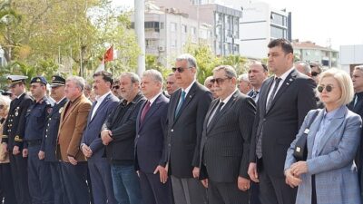 Cumhuriyetimizin kurucusu Ulu Önder Mustafa Kemal Atatürk’ün Edremit’e gelişinin 92.