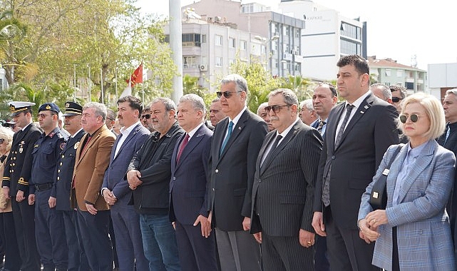 Cumhuriyetimizin kurucusu Ulu Önder Mustafa Kemal Atatürk’ün Edremit’e gelişinin 92.