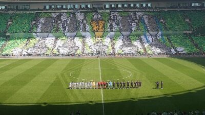 Bursaspor, sahasında Somaspor’u 5-1 mağlup ederek ligin bitimine bir hafta