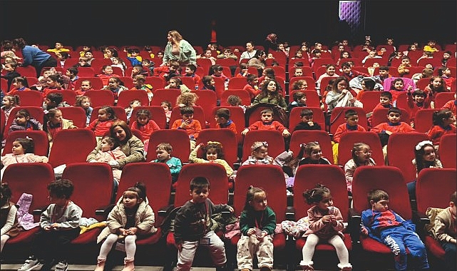 Başkan Çerçioğlu öncülüğünde Aydın Büyükşehir Belediyesi Çocuk Gelişim Merkezleri’nde eğitim