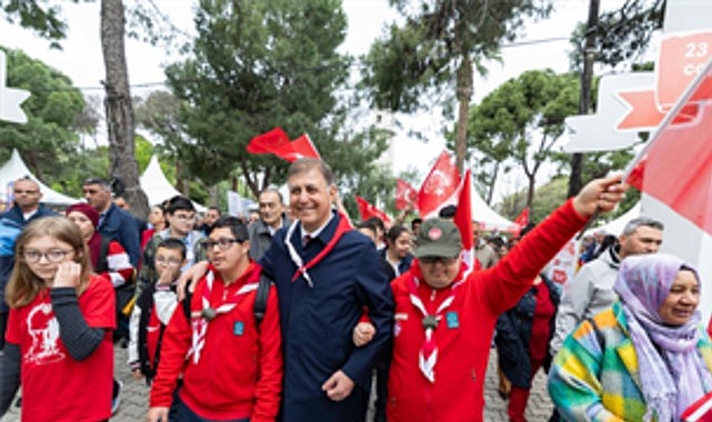 İzmir Büyükşehir Belediye Başkanı Dr.