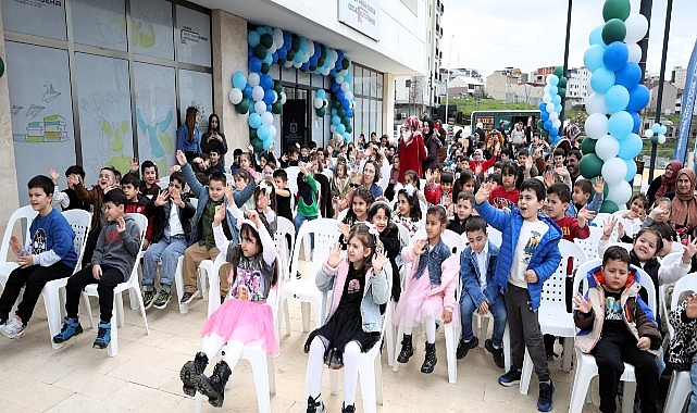 Kocaeli Büyükşehir Belediyesi, 30 Mart-05 Nisan tarihleri arasında kutlanan Kütüphane