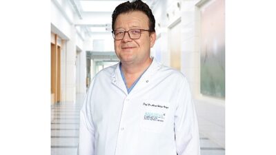 Parkinson hastalığı, hareket sistemini etkileyen ve zamanla ilerleyen bir tablo