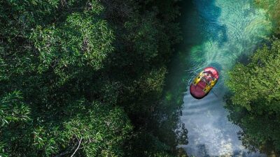 Fotoğrafçı ve kaşif Chris Burkard’ın rehberliğinde Çin’in Guizhou bölgesine uzanan