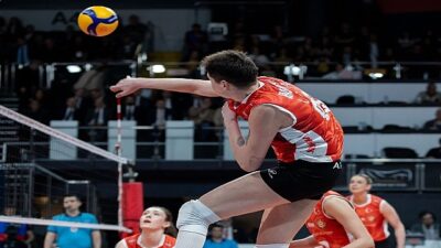 Eczacıbaşı Dynavit, Vodafone Sultanlar Ligi play-off ikinci maçında deplasmanda VakıfBank
